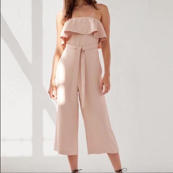 Babaton Aritzia Flutter Jumpsuit Blush Nude Size 2 - Picture 1 of 15